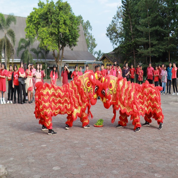 School-Celebrating